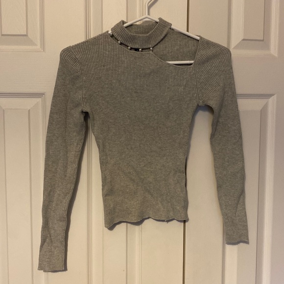 Guess fitted cropped sweater - Picture 3 of 5